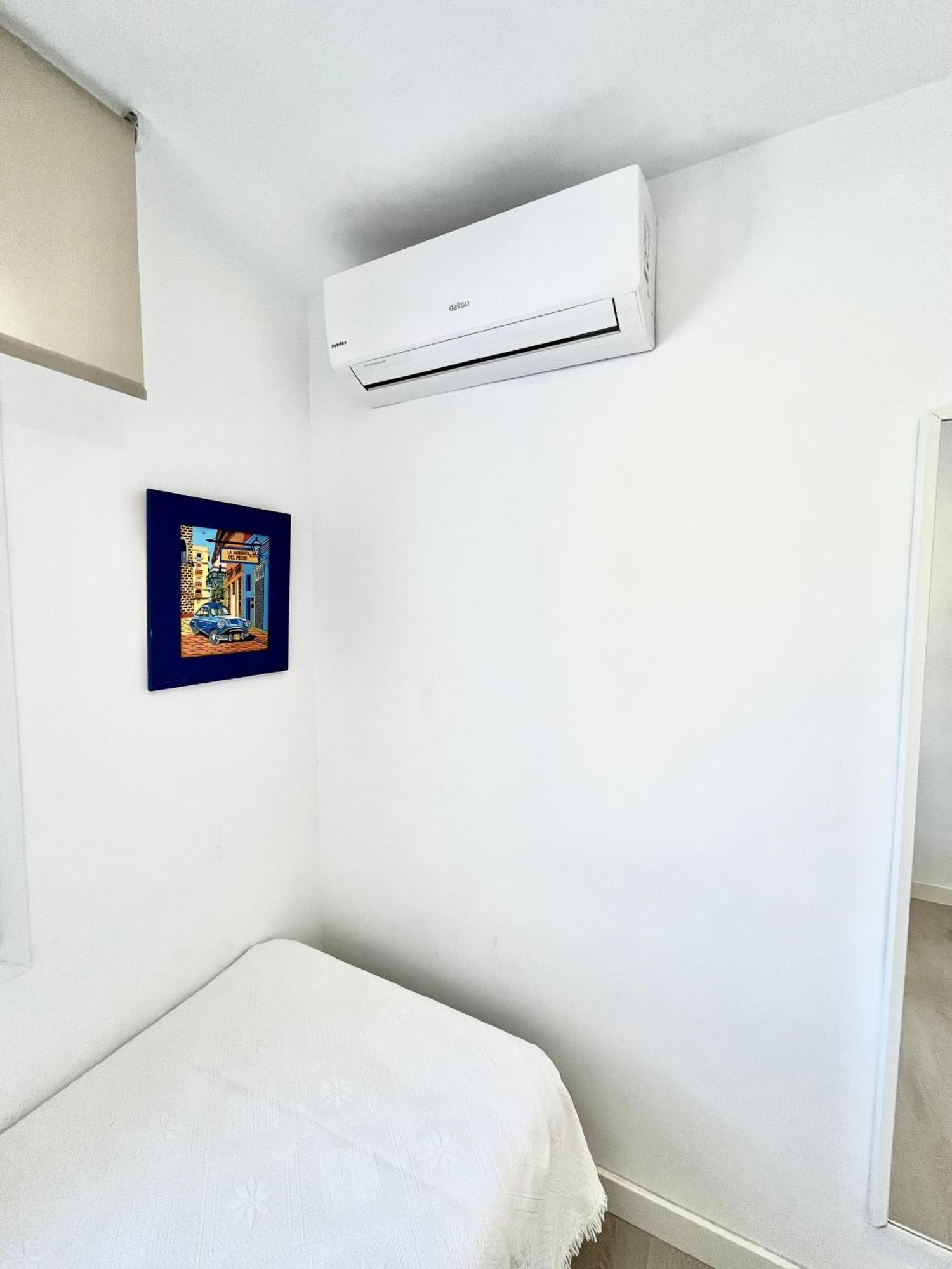 Apartamento De Playa Reformado Rincón de la Victoria Zewnętrze zdjęcie